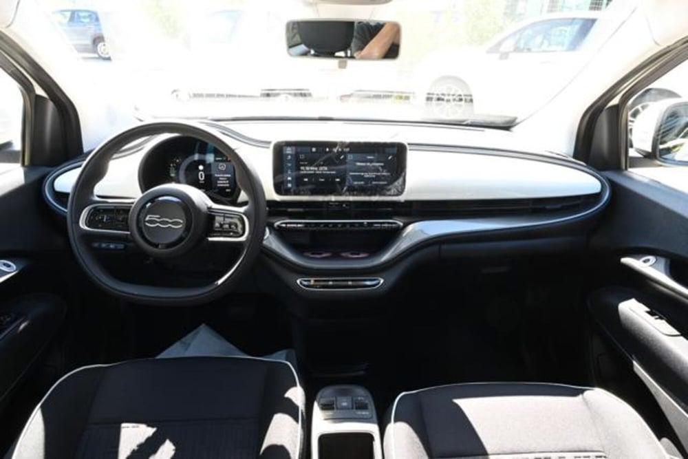 Fiat 500e nuova a Torino (11)