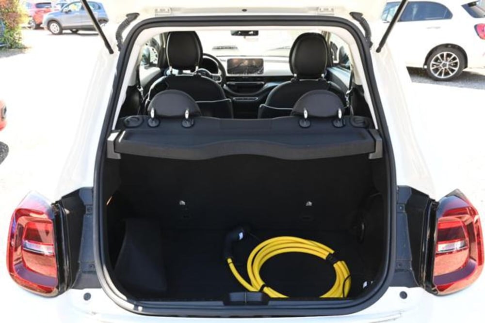 Fiat 500e nuova a Torino (9)