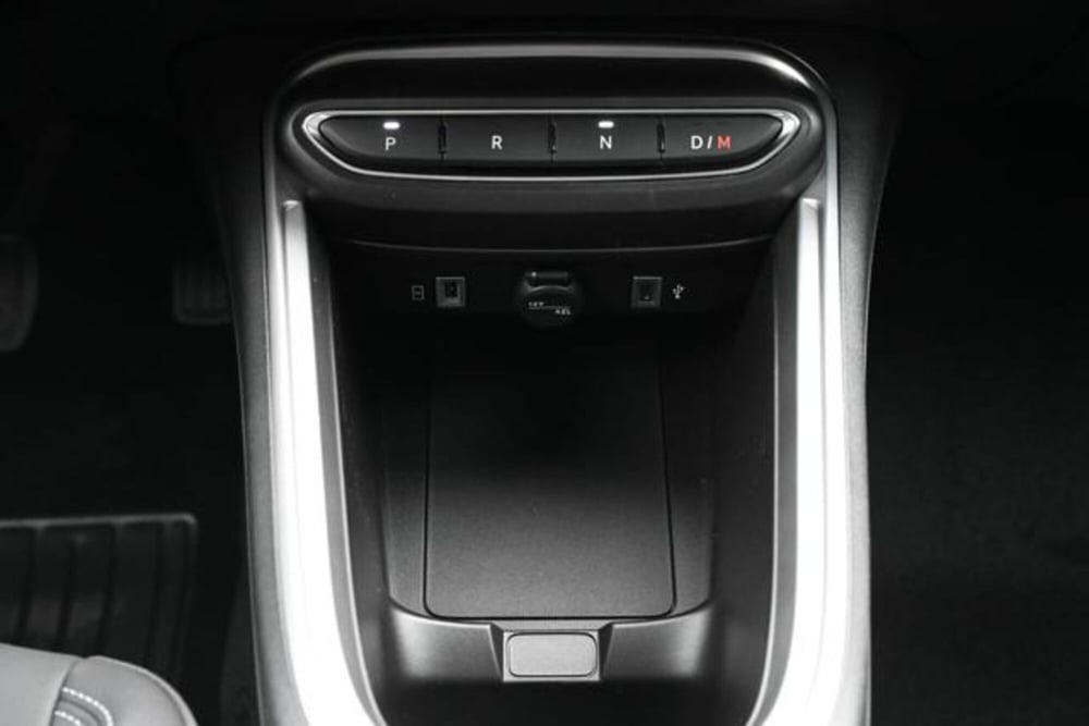 Jeep Avenger nuova a Torino (18)