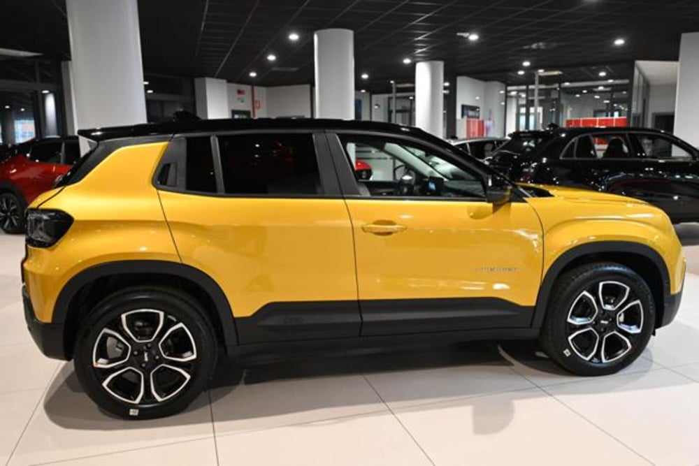 Jeep Avenger nuova a Torino (3)