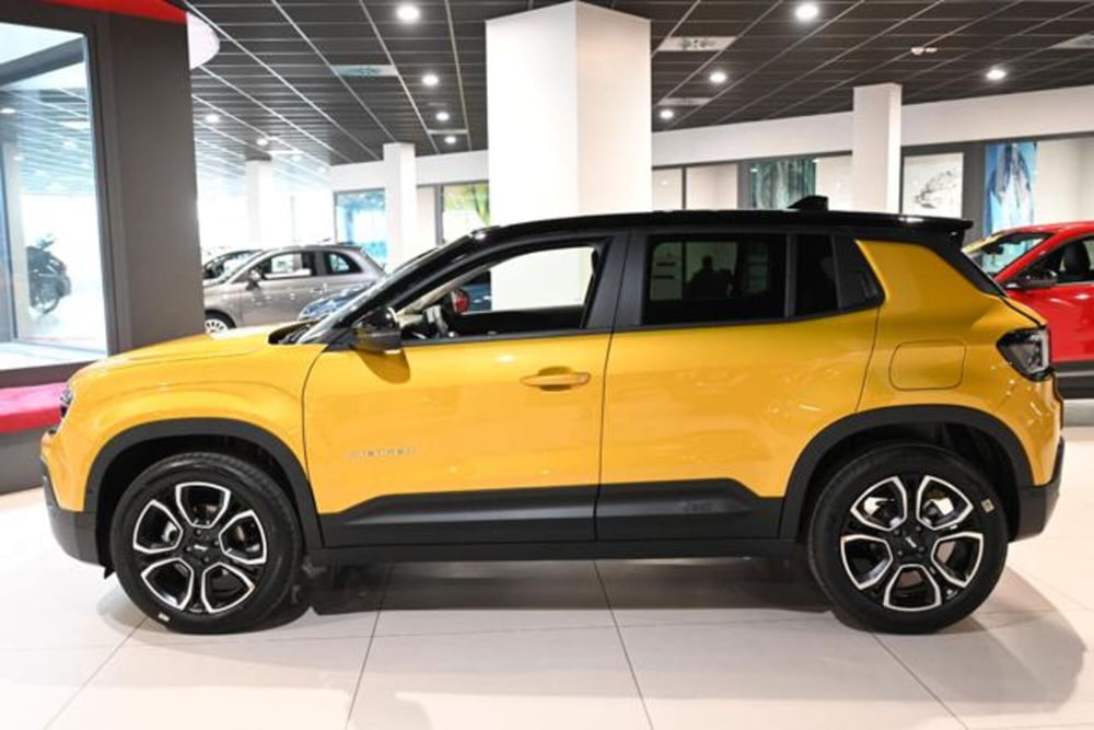 Jeep Avenger nuova a Torino (7)