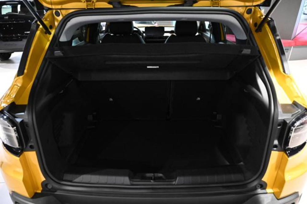 Jeep Avenger nuova a Torino (8)