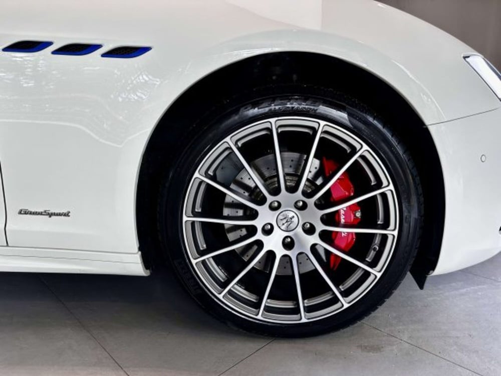 Maserati Ghibli usata a Torino (5)