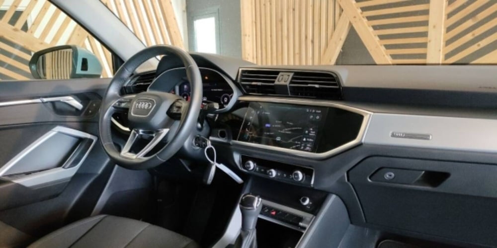 Audi Q3 usata a Catanzaro (15)