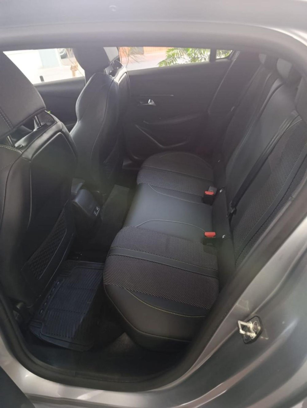 Peugeot 208 usata a Salerno (7)