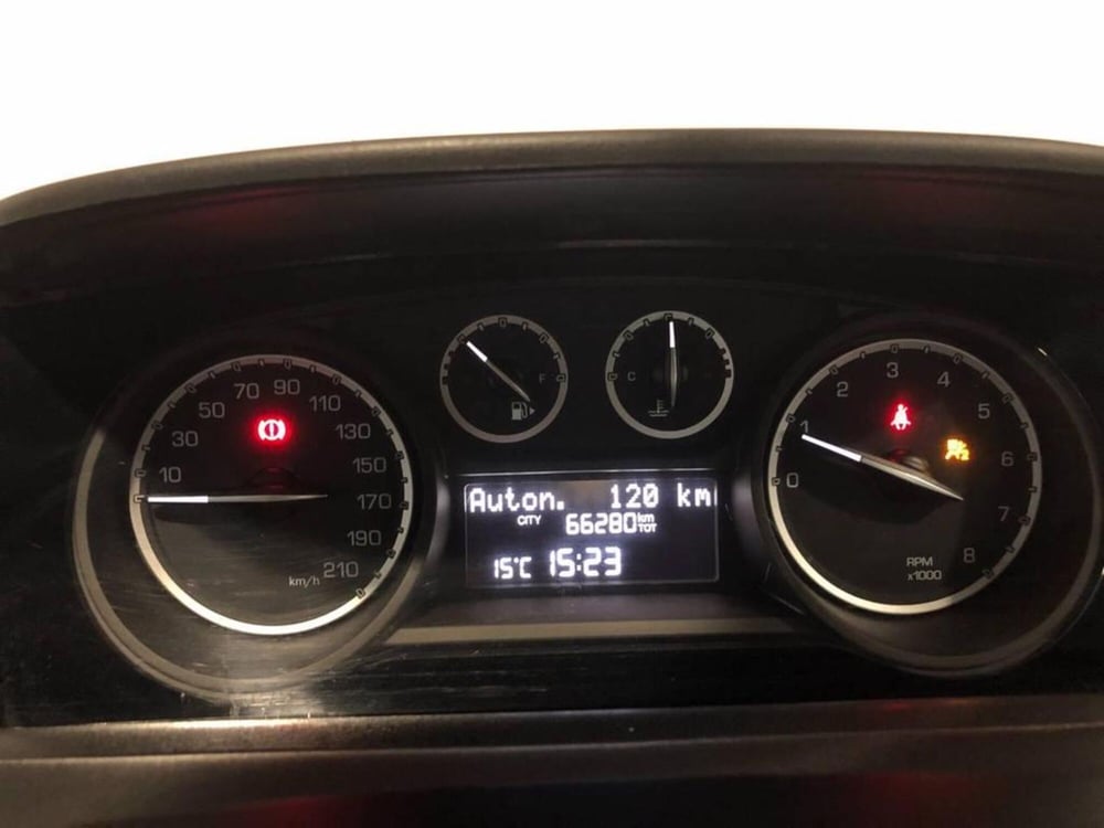 Lancia Ypsilon usata a Torino (15)