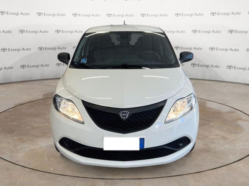 Lancia Ypsilon usata a Vercelli (2)