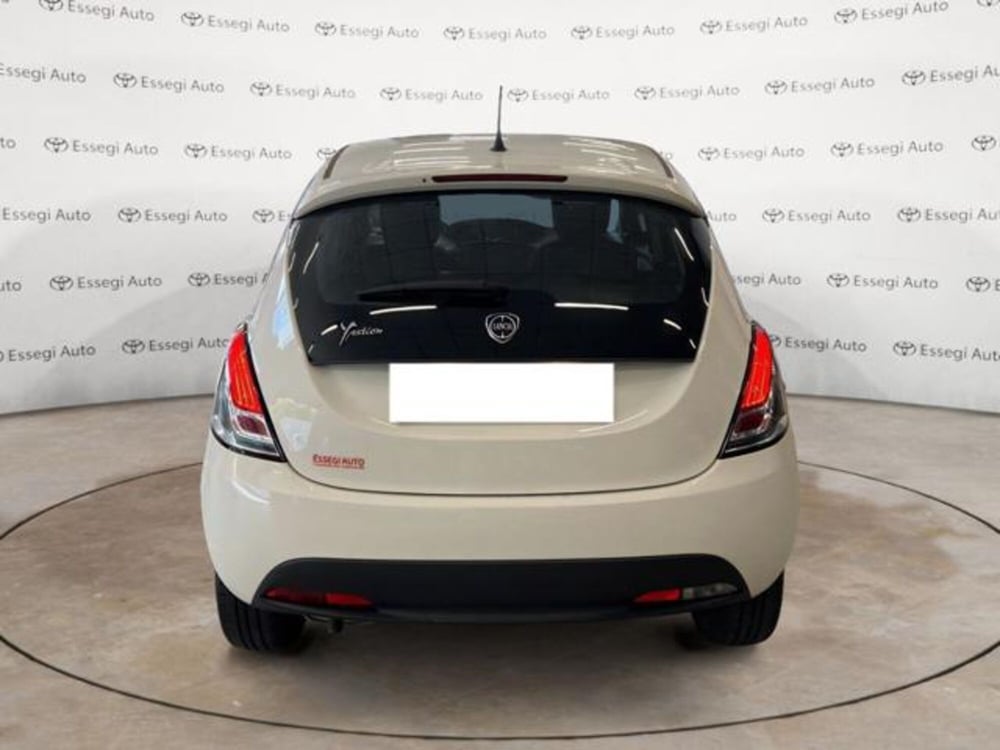 Lancia Ypsilon usata a Vercelli (6)