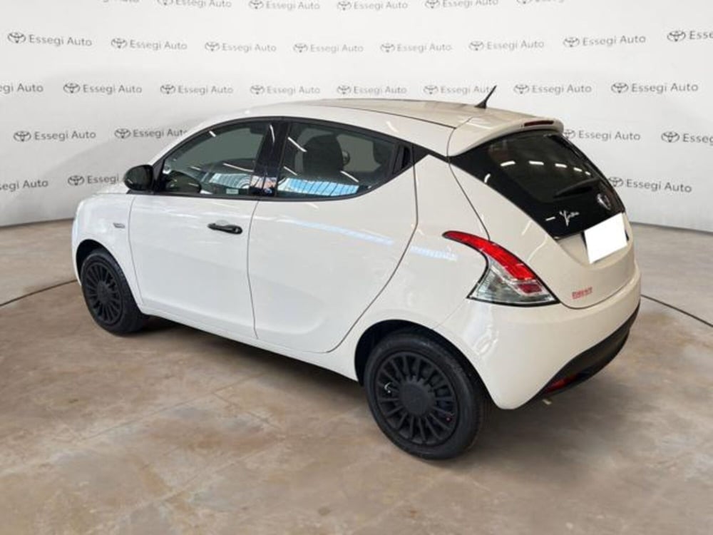 Lancia Ypsilon usata a Vercelli (7)