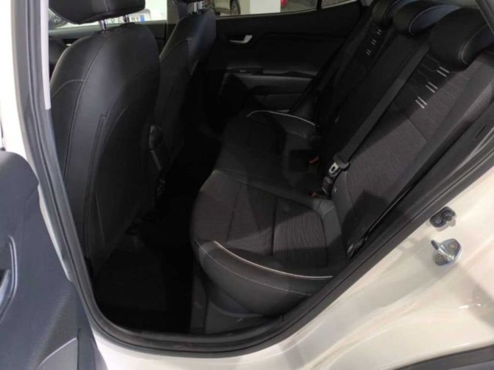 Kia Stonic usata a Caltanissetta (11)