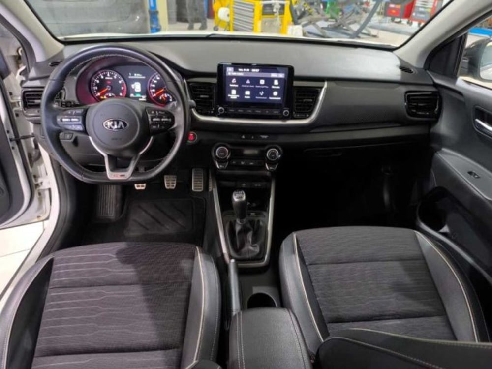Kia Stonic usata a Caltanissetta (15)