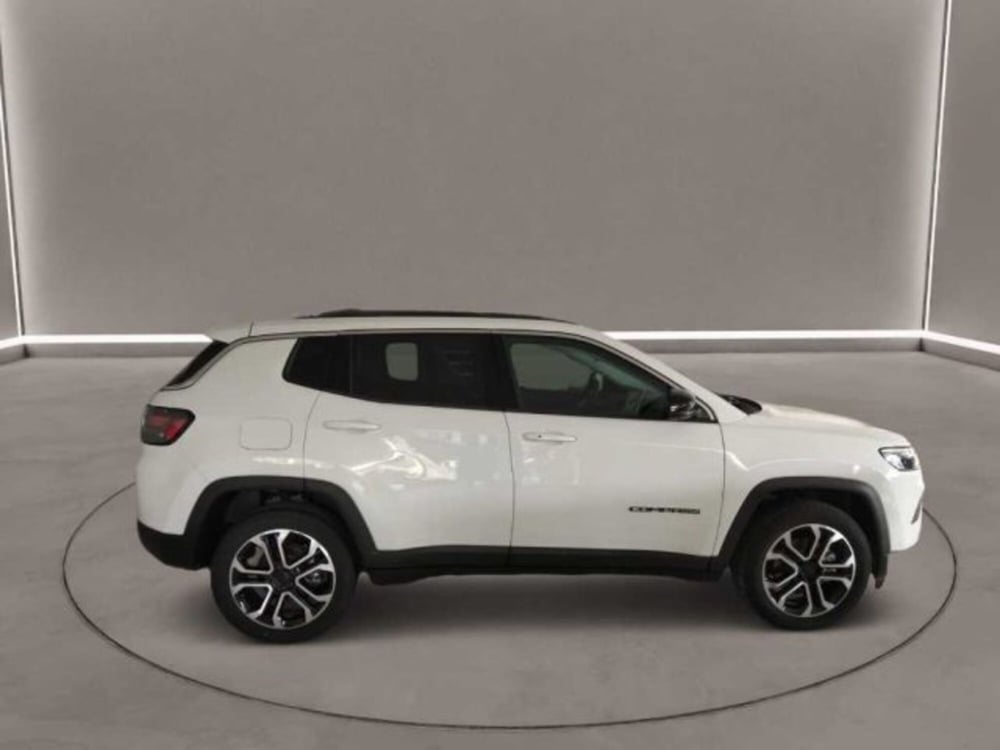 Jeep Compass nuova a Caltanissetta (8)