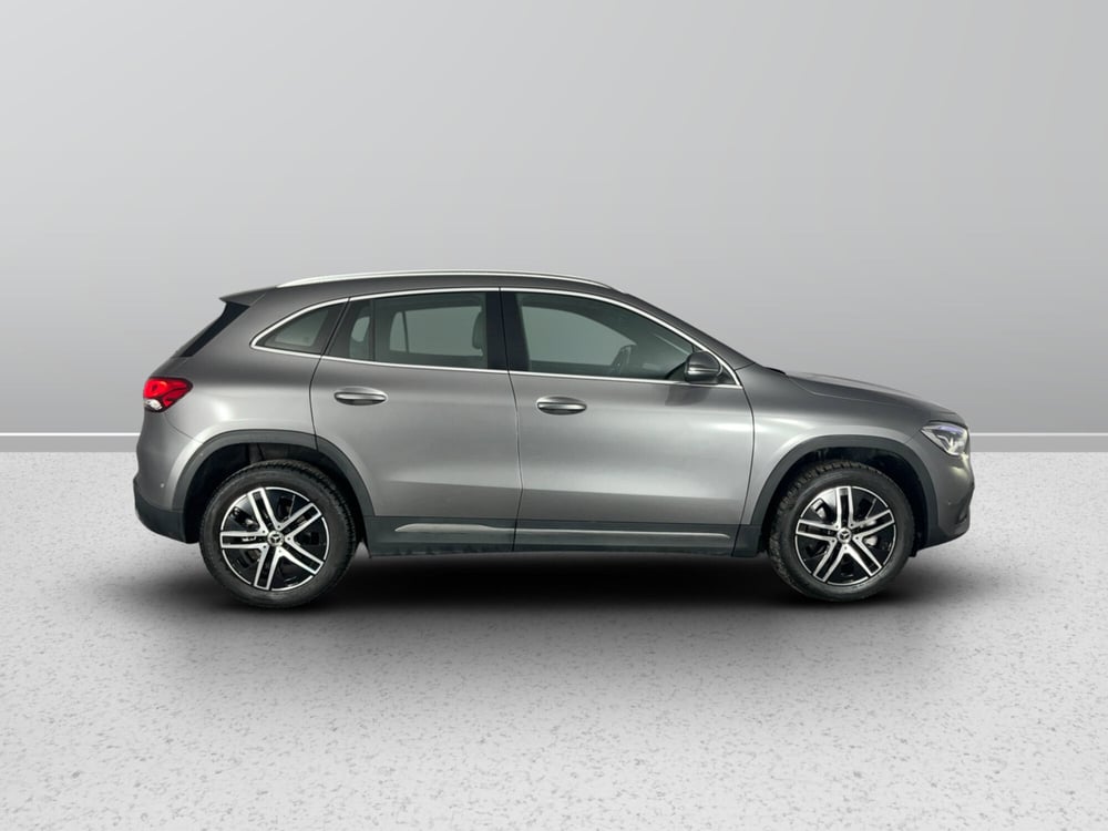Mercedes-Benz GLA SUV usata a Ascoli Piceno (3)