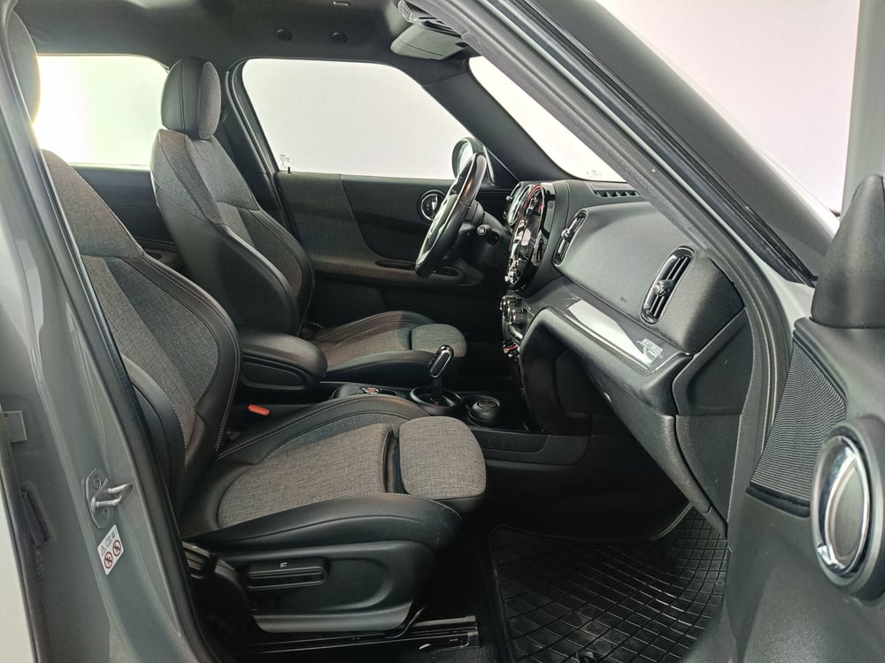 MINI Mini Countryman usata a Ascoli Piceno (11)