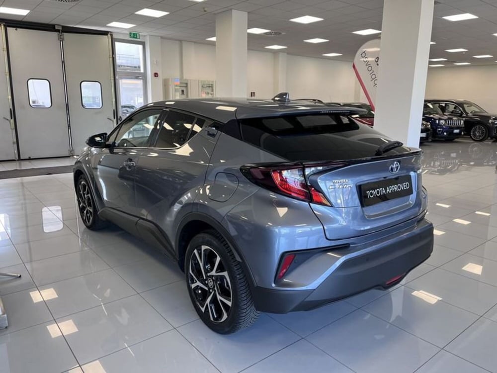 Toyota Toyota C-HR usata a Prato (4)