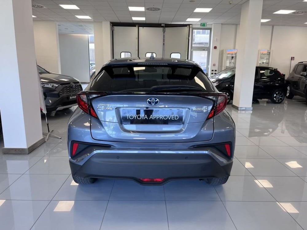 Toyota Toyota C-HR usata a Prato (5)