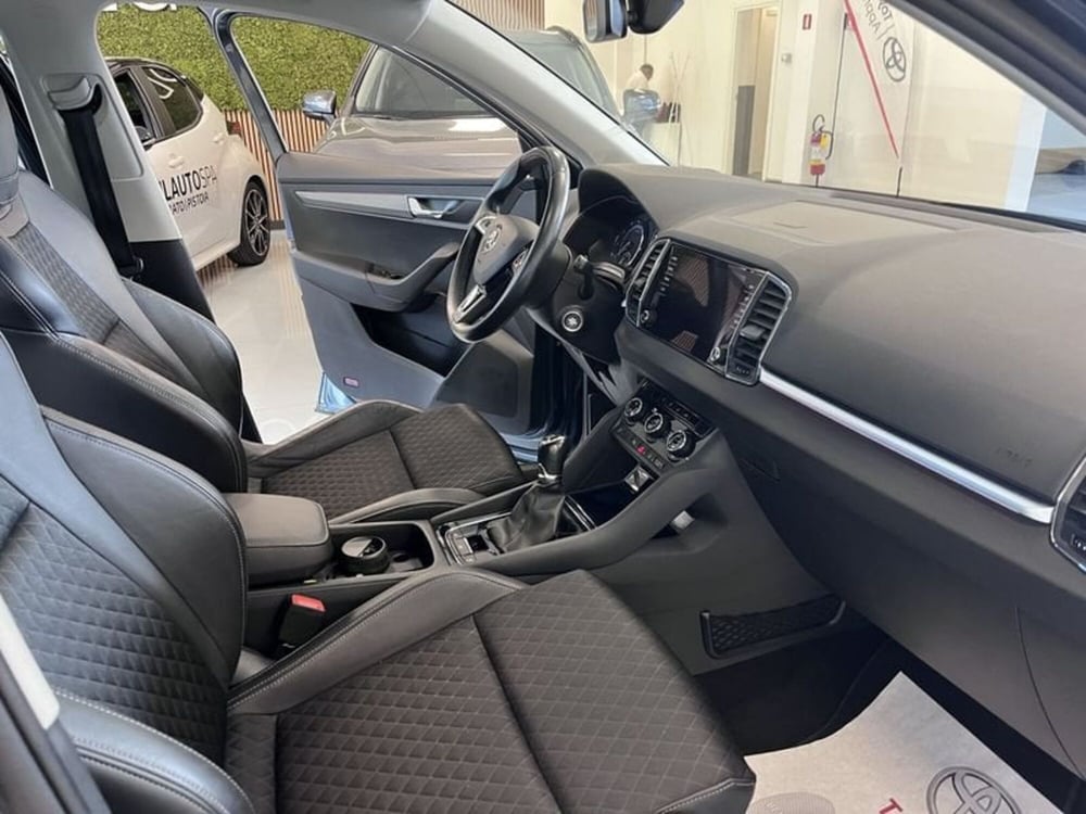 Skoda Karoq usata a Prato (8)