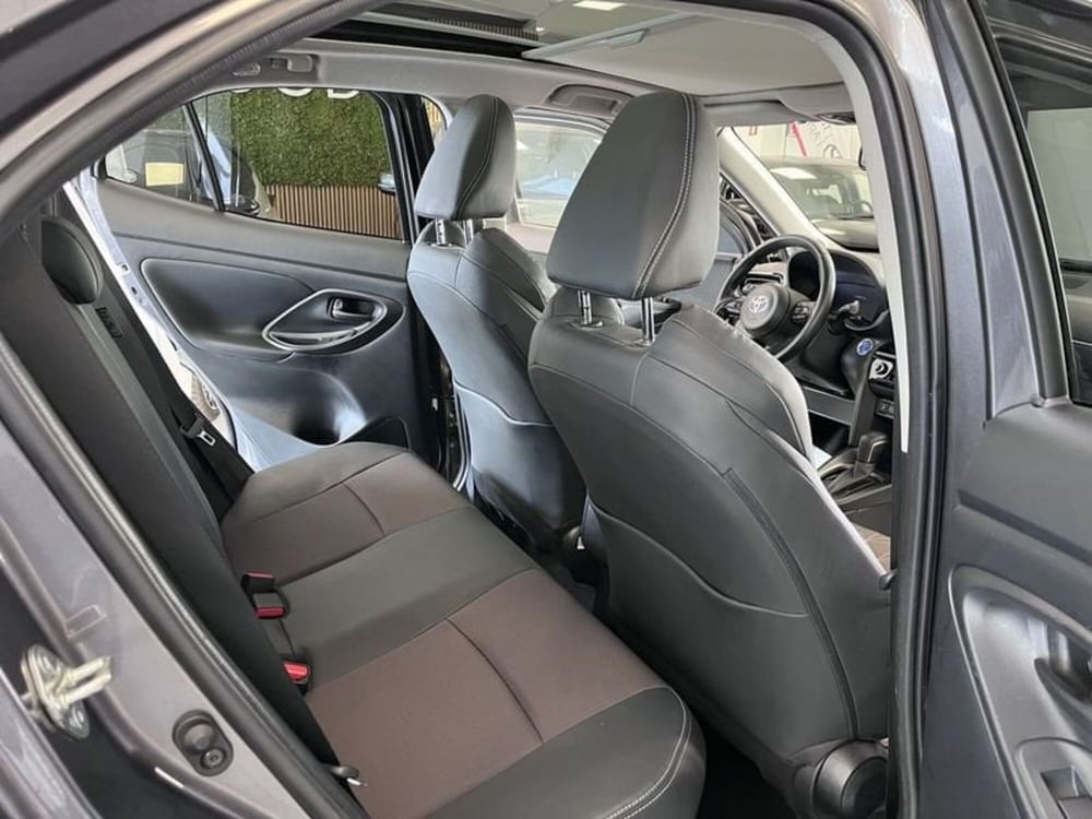 Toyota Yaris Cross usata a Prato (10)