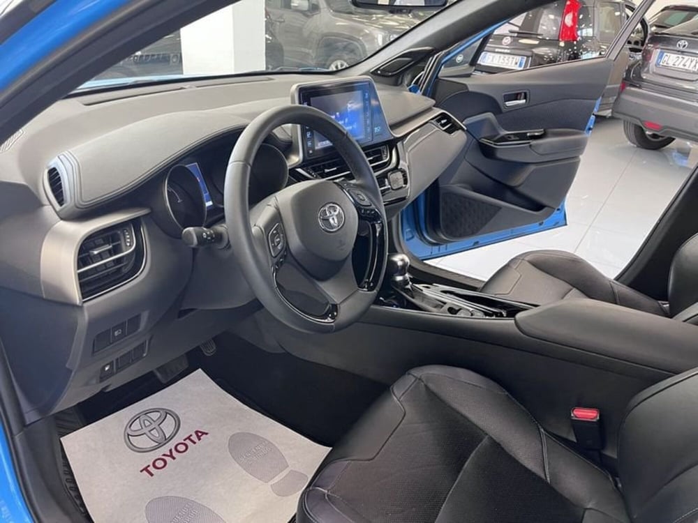 Toyota Toyota C-HR usata a Prato (7)