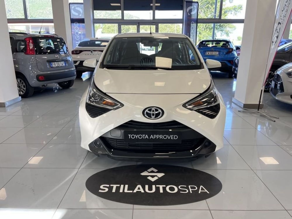 Toyota Aygo usata a Prato (2)