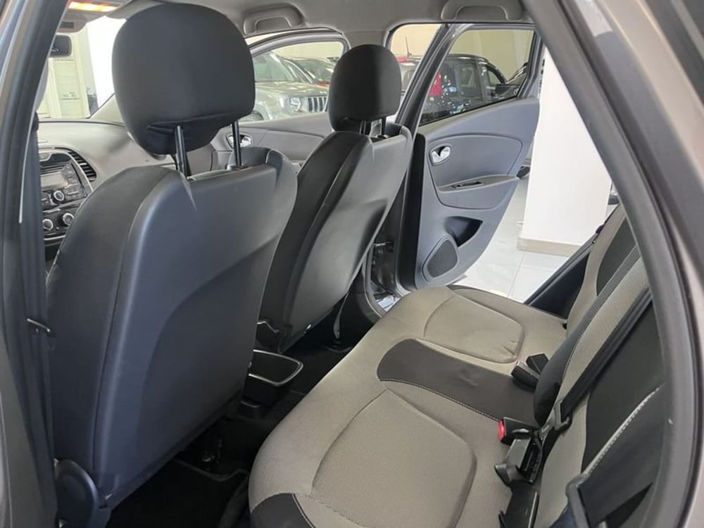 Renault Captur usata a Prato (9)