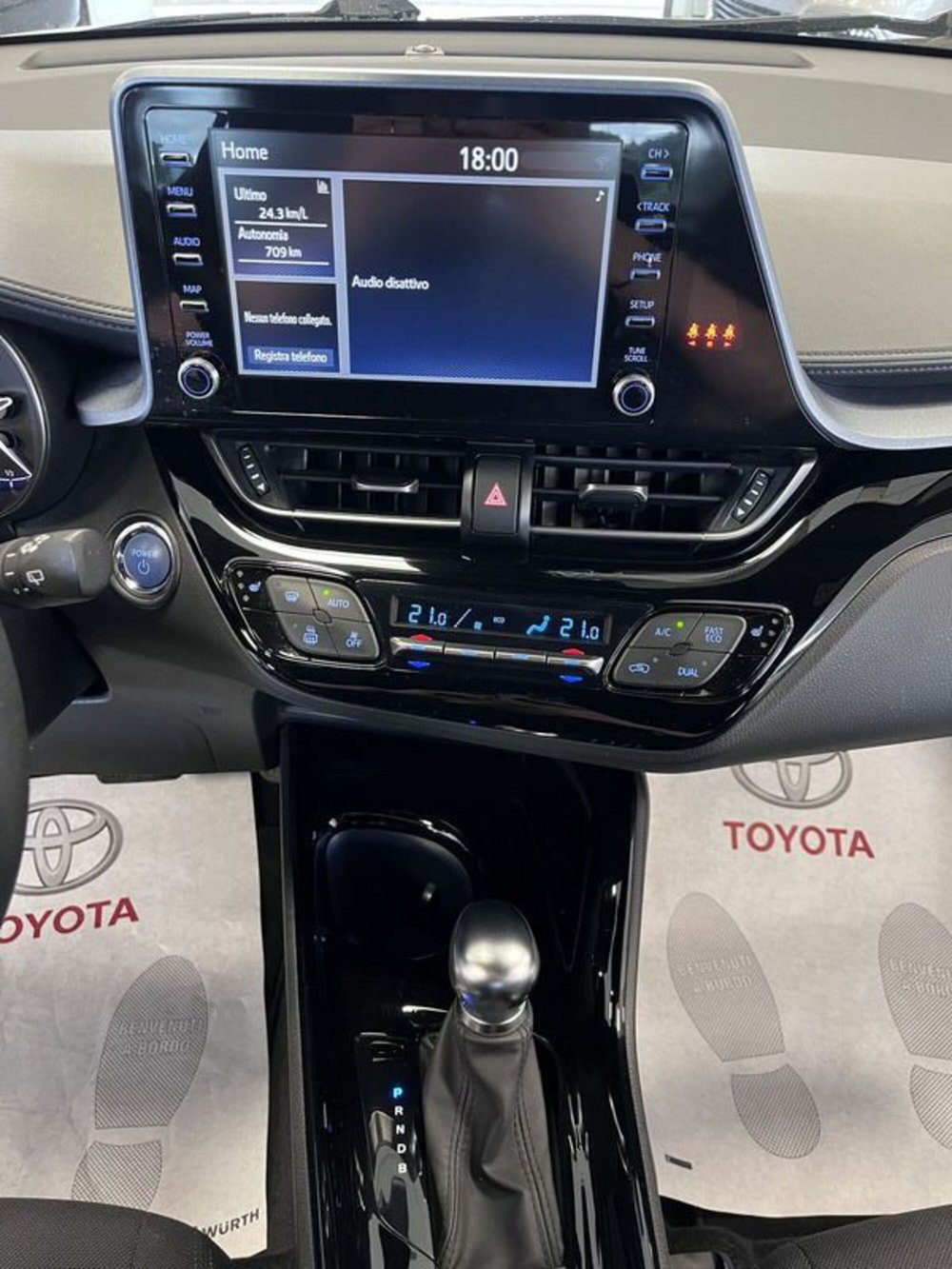 Toyota Toyota C-HR usata a Prato (12)