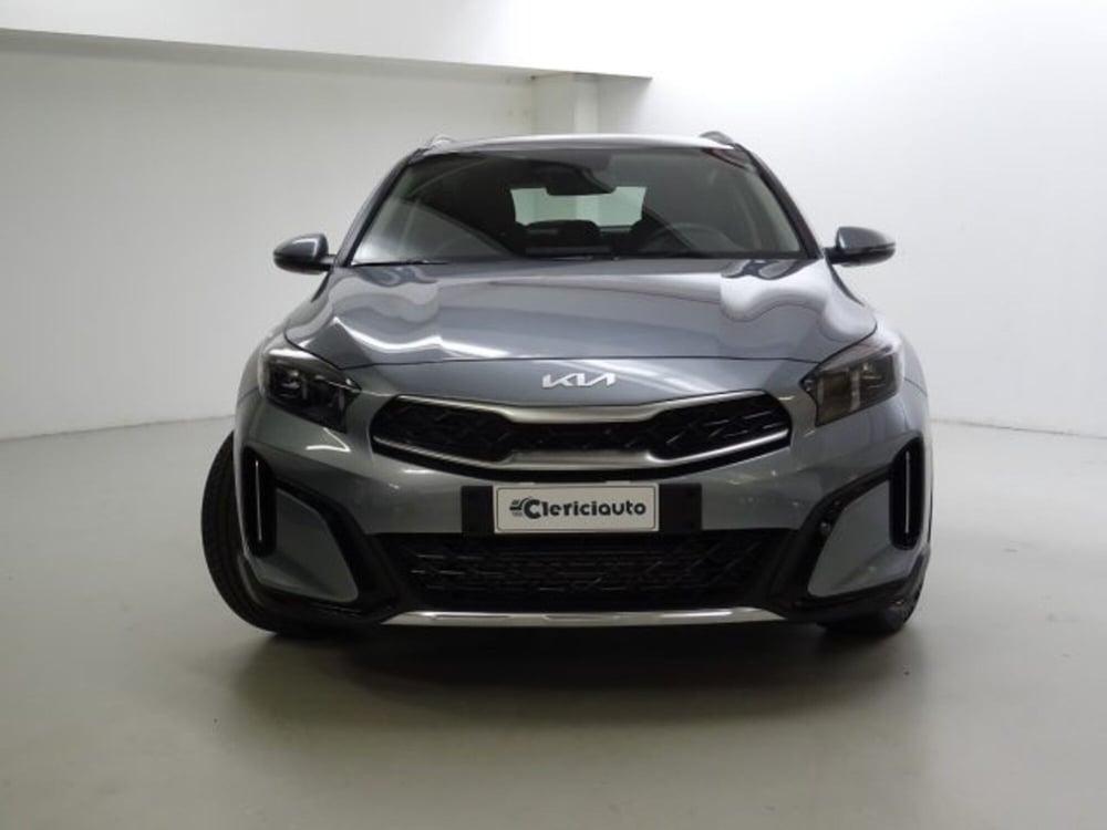 Kia XCeed nuova a Como (2)
