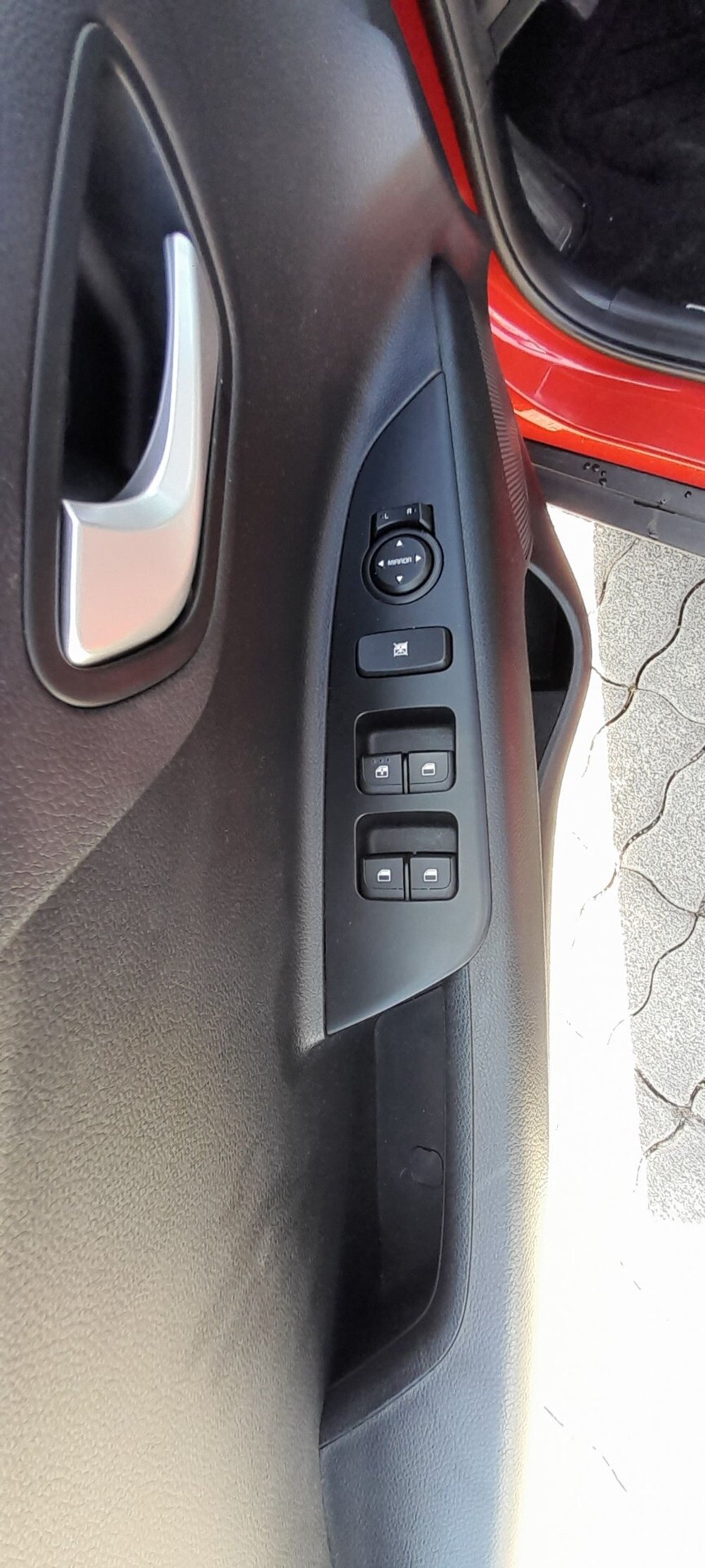 Kia Stonic usata a Cosenza (9)
