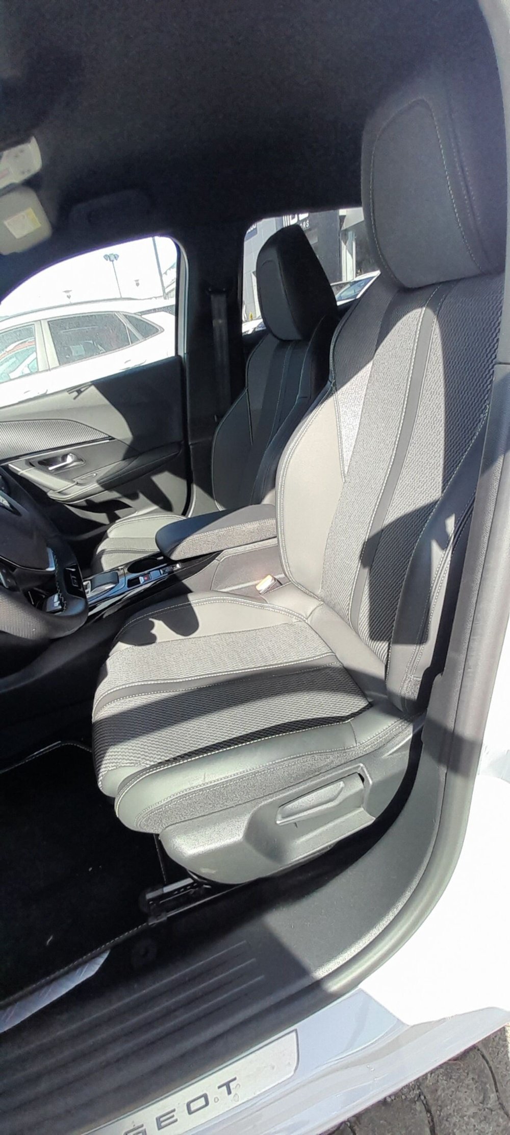 Peugeot 2008 usata a Cosenza (10)