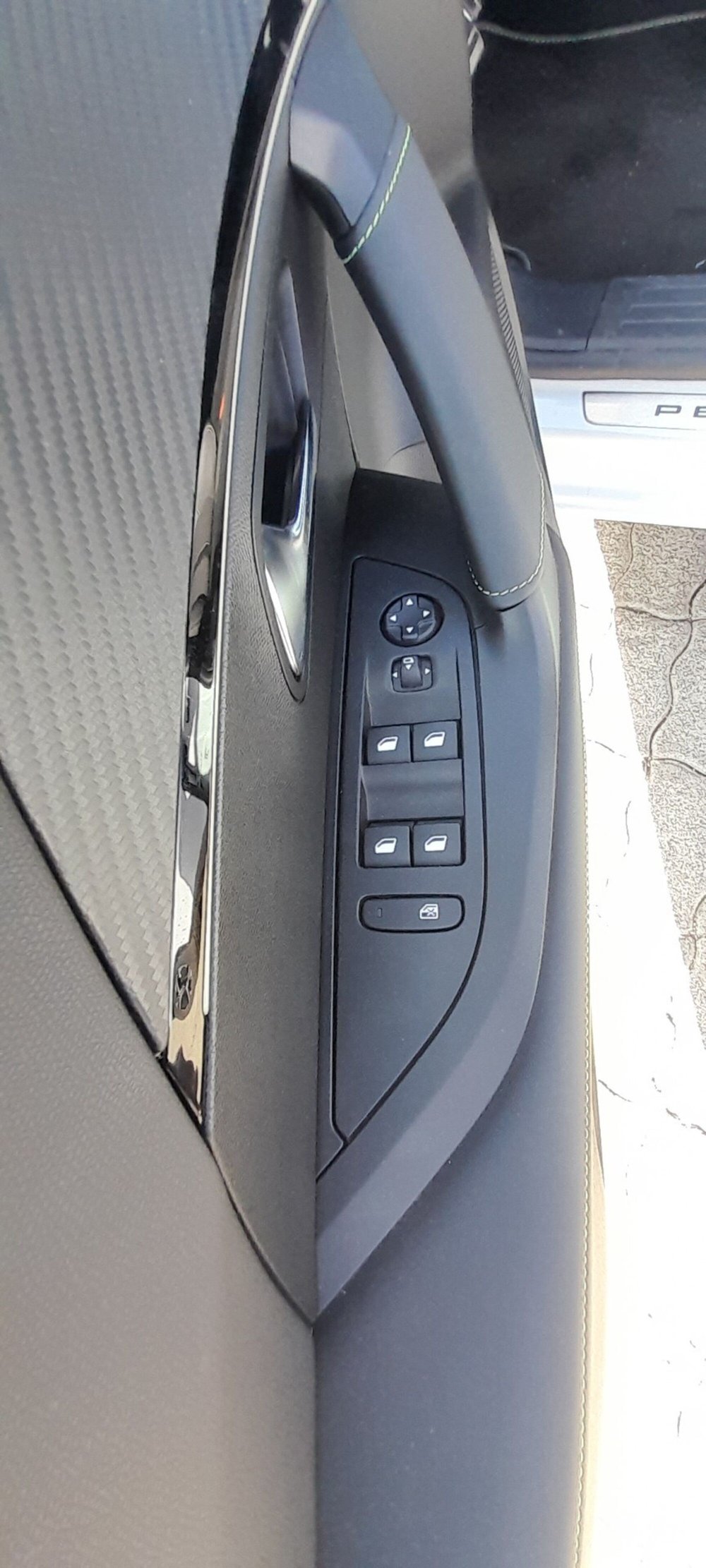 Peugeot 2008 usata a Cosenza (11)
