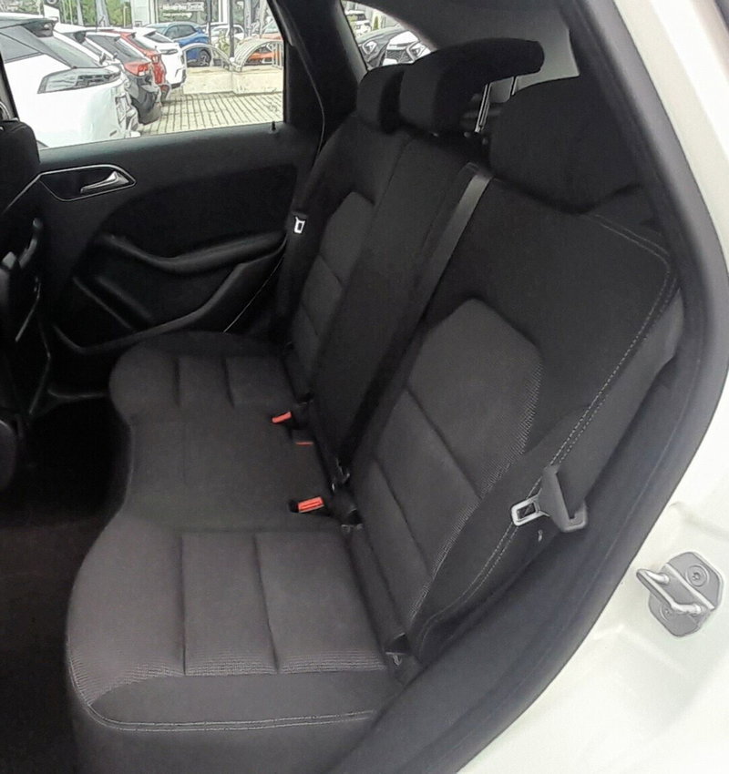 Mercedes-Benz Classe B usata a Cosenza (13)