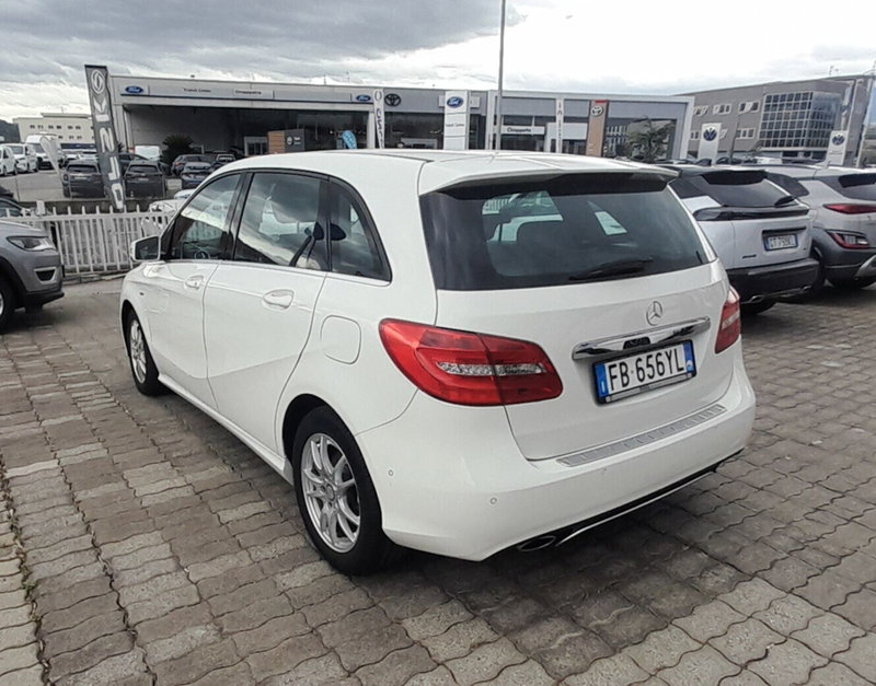 Mercedes-Benz Classe B usata a Cosenza (8)