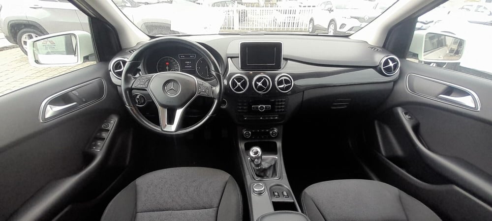Mercedes-Benz Classe B usata a Cosenza (9)