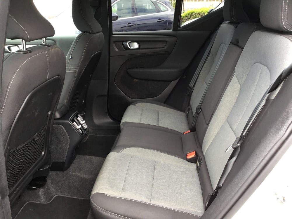 Volvo XC40 usata a Napoli (6)