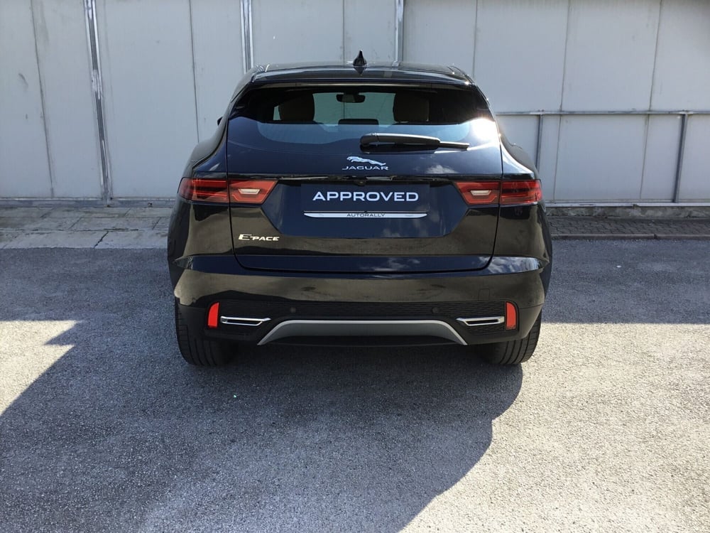 Jaguar E-Pace usata a Napoli (8)