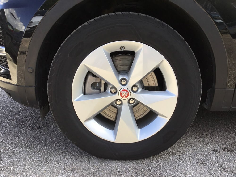 Jaguar E-Pace usata a Napoli (9)