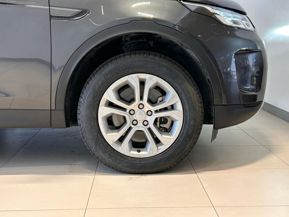 Land Rover Discovery Sport usata a Napoli (10)