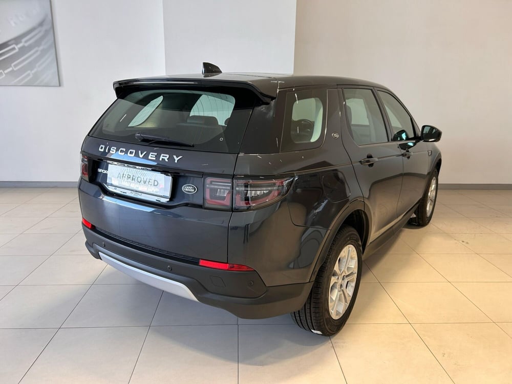 Land Rover Discovery Sport usata a Napoli (2)