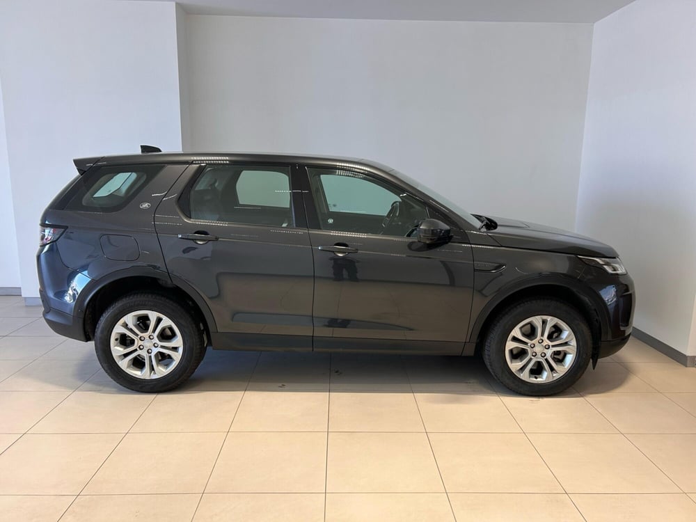 Land Rover Discovery Sport usata a Napoli (9)