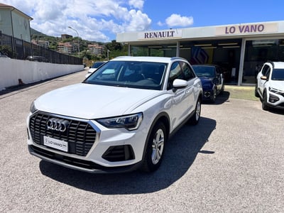 Audi Q3 35 TDI quattro S tronic Business del 2022 usata a Sant&#039;Agata di Militello