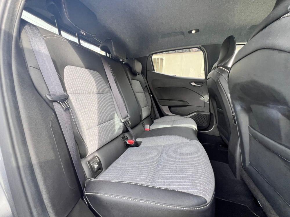 Renault Clio usata a Messina (12)