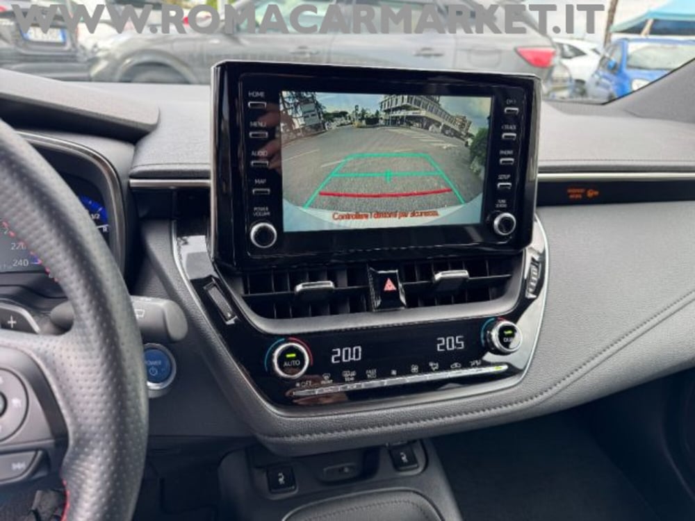 Toyota Corolla usata a Roma (15)