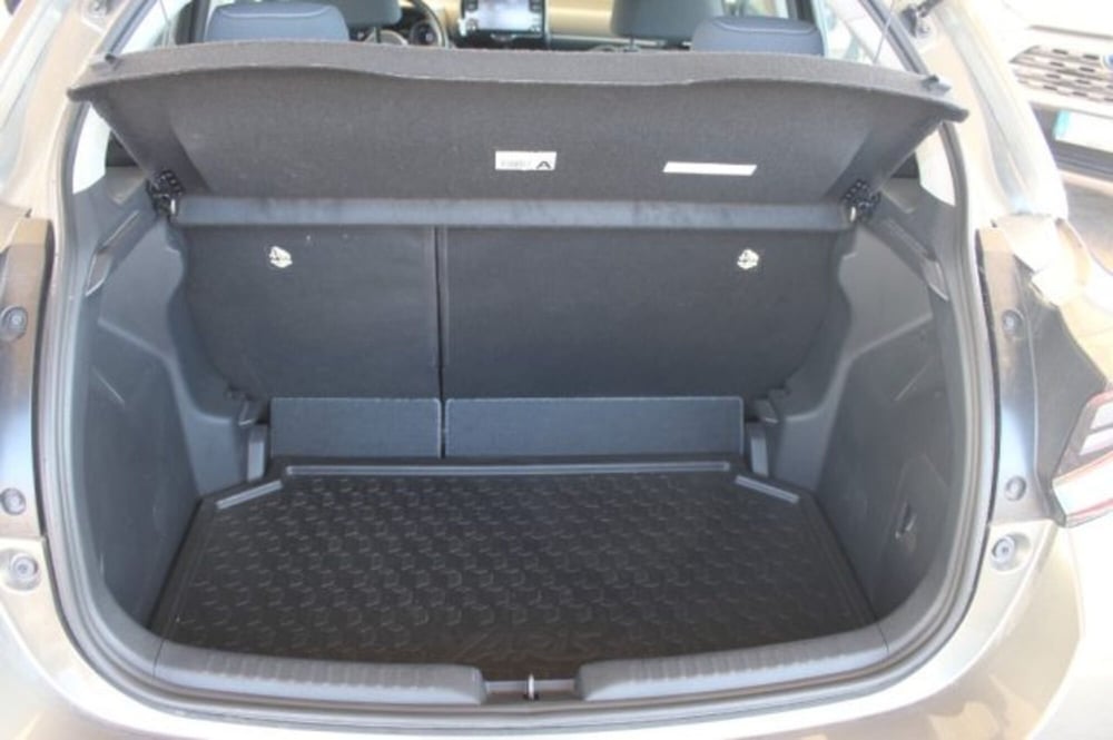 Toyota Yaris Cross usata a Roma (11)