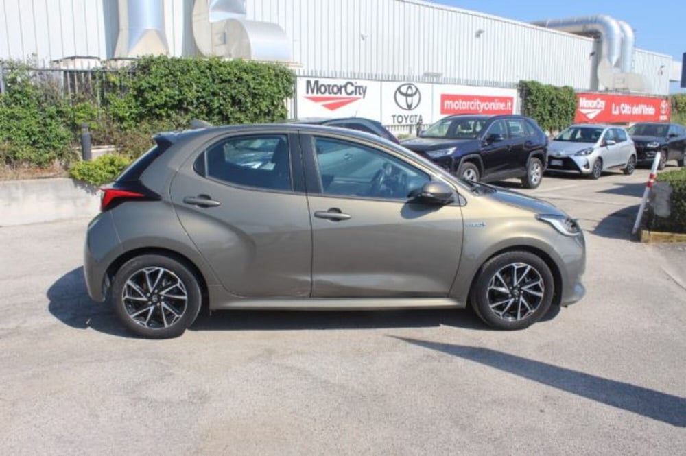 Toyota Yaris Cross usata a Roma (14)