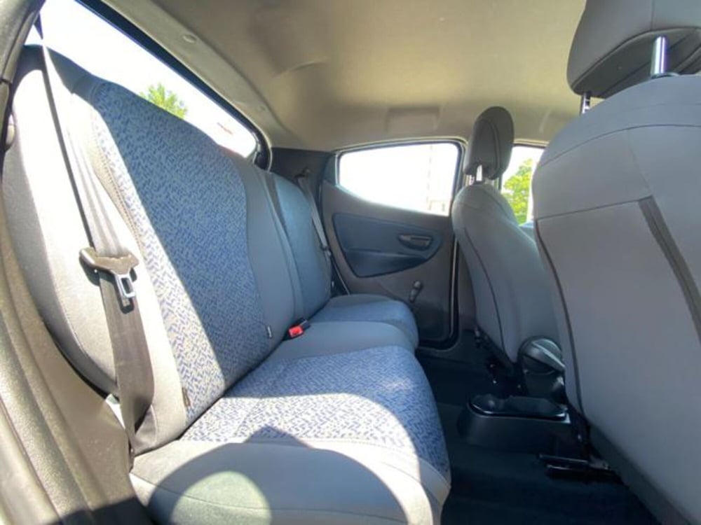 Lancia Ypsilon usata a Firenze (12)