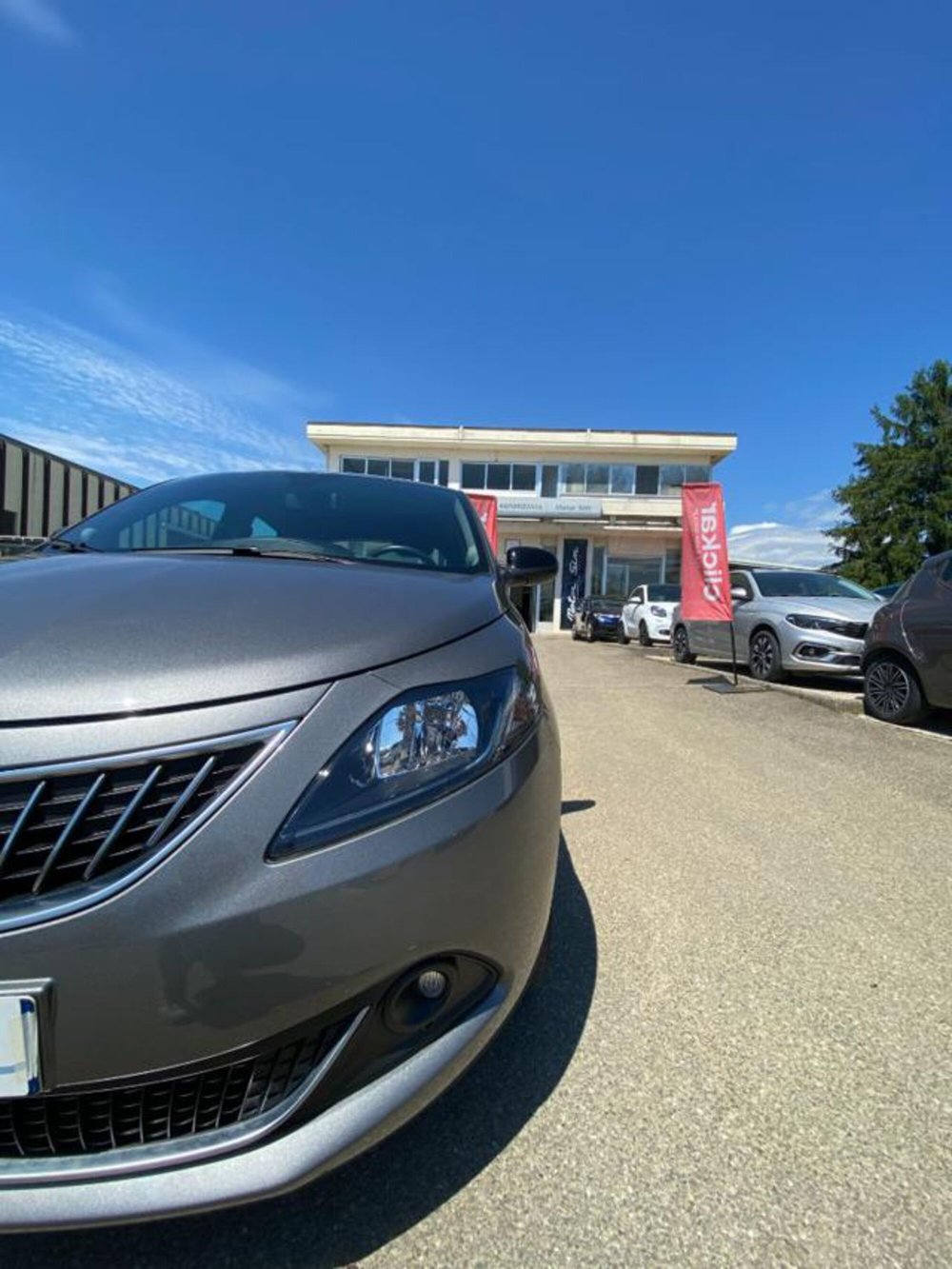 Lancia Ypsilon usata a Firenze (16)