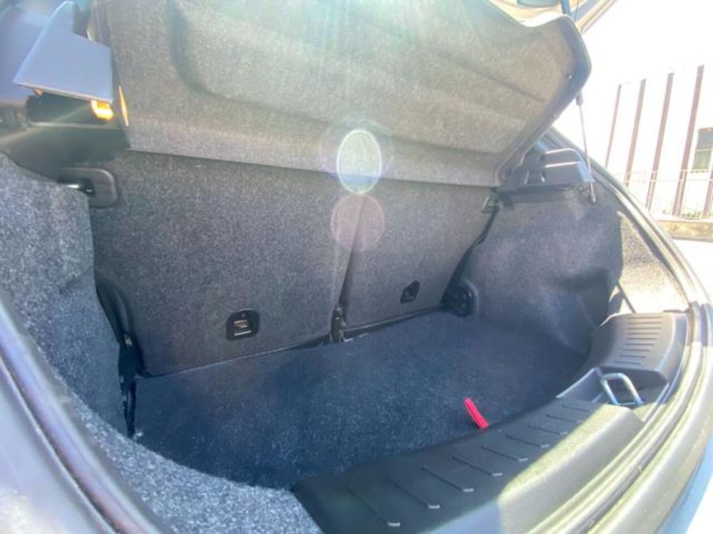 Lancia Ypsilon usata a Firenze (6)