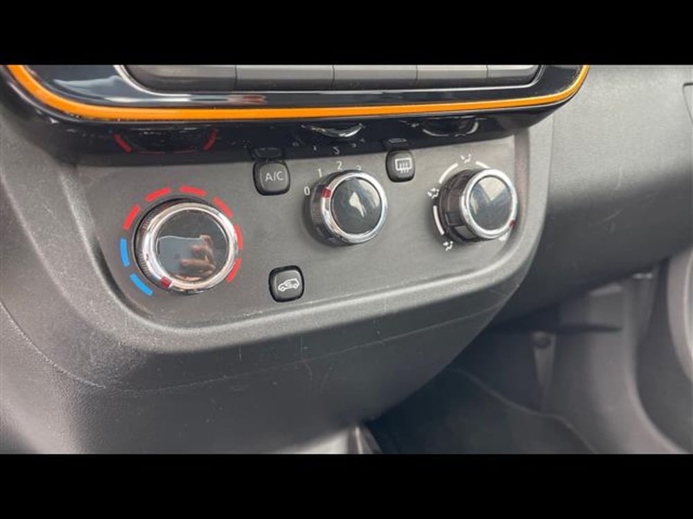 Dacia Spring usata a Lecce (13)