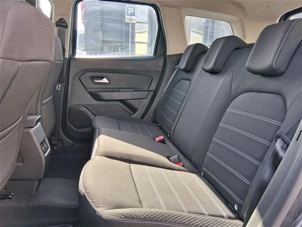 Dacia Duster usata a Firenze (13)