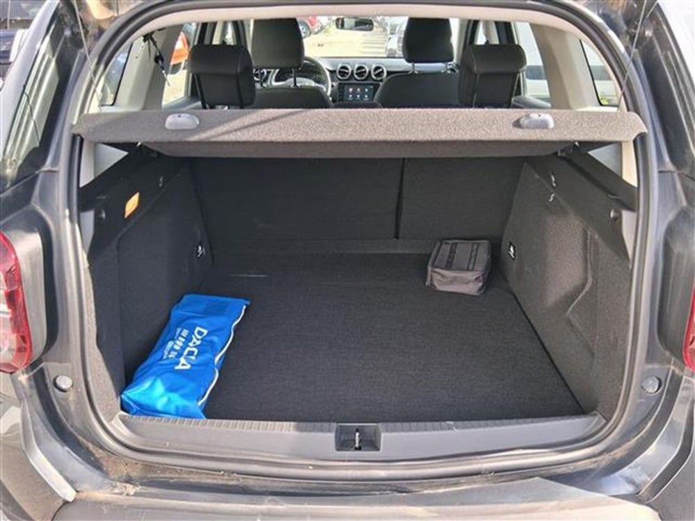 Dacia Duster usata a Firenze (14)